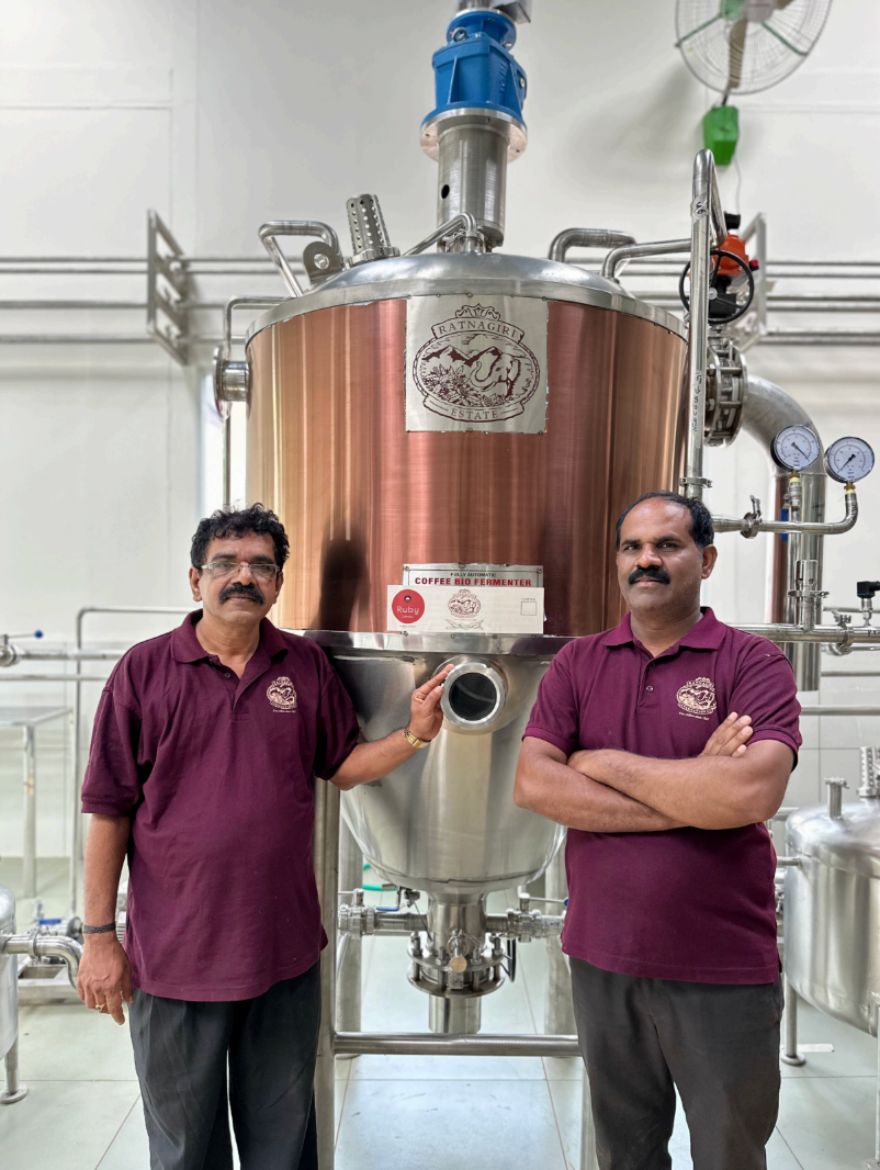 Ashok Patre & Divya Patre - India - Anaerobic Washed Catuai